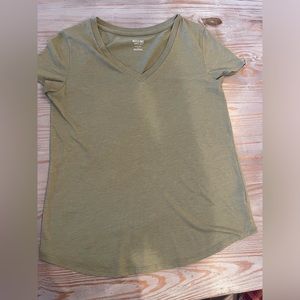 women’s v neck shirt